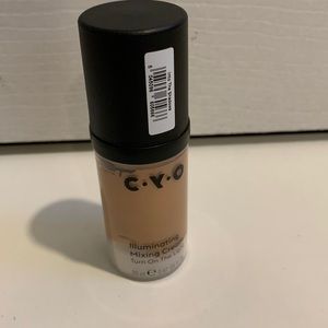 C.Y.O illuminating mixing cream